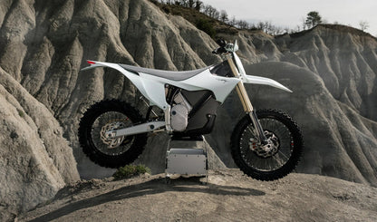 SISTA UTRUMLINGEN: Stark Varg ENDURO 80Hp