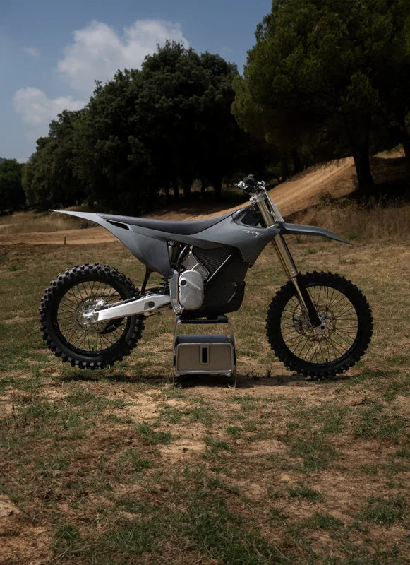SISTA UTRUMLINGEN: Stark Varg MX 80Hp